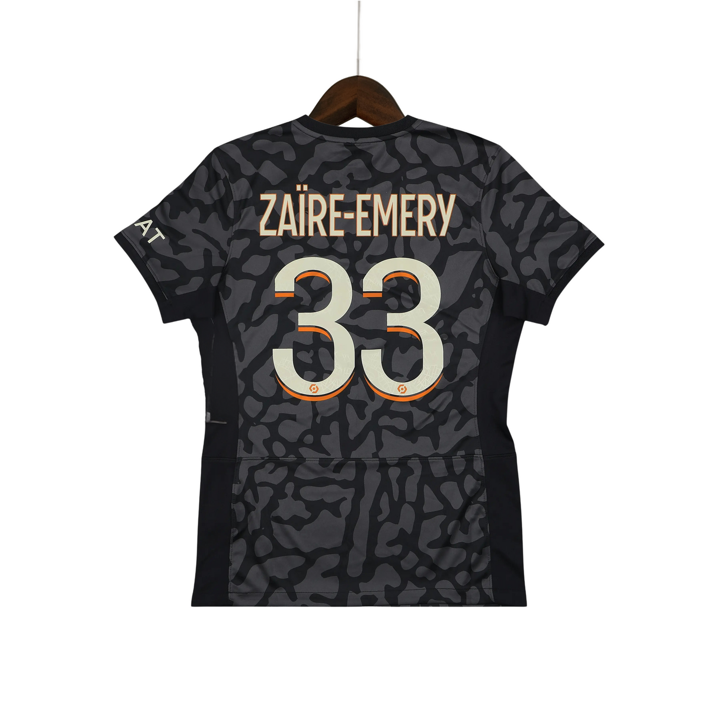 PSG 23-24 / Versión Jugador / Dorsal Zaïre-Emery #33