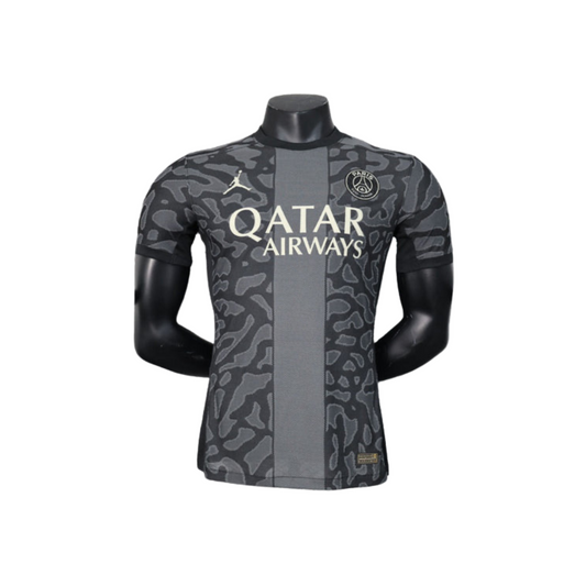 PSG 23-24 / Versión Jugador / Dorsal Zaïre-Emery #33